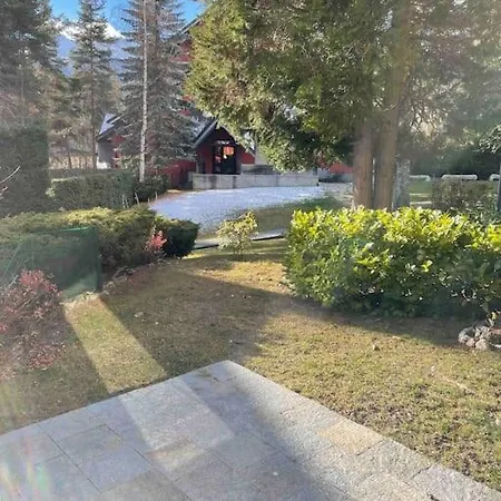 דירה Bellissimo Bilocale Con Giardino בארדונקיה