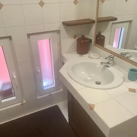 Bellissimo Bilocale Con Giardino דירה *